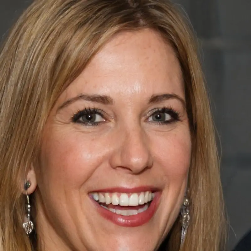 Samira El Amrani, Head of Design